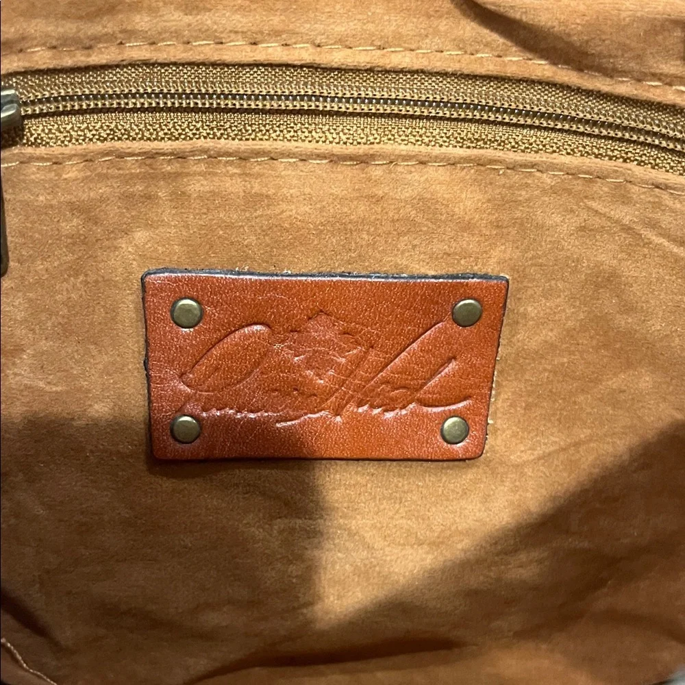 Patricia Nash Brown Embossed Leather Wristlet - Picture 4 of 4